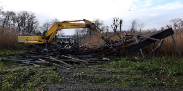 Sapanca Gölü kıyılarındaki kaçak yapılar kaldırılıyor