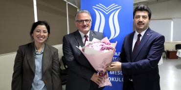 Sapanca MYO’nun yeni müdürü Doç. Dr. Boz oldu