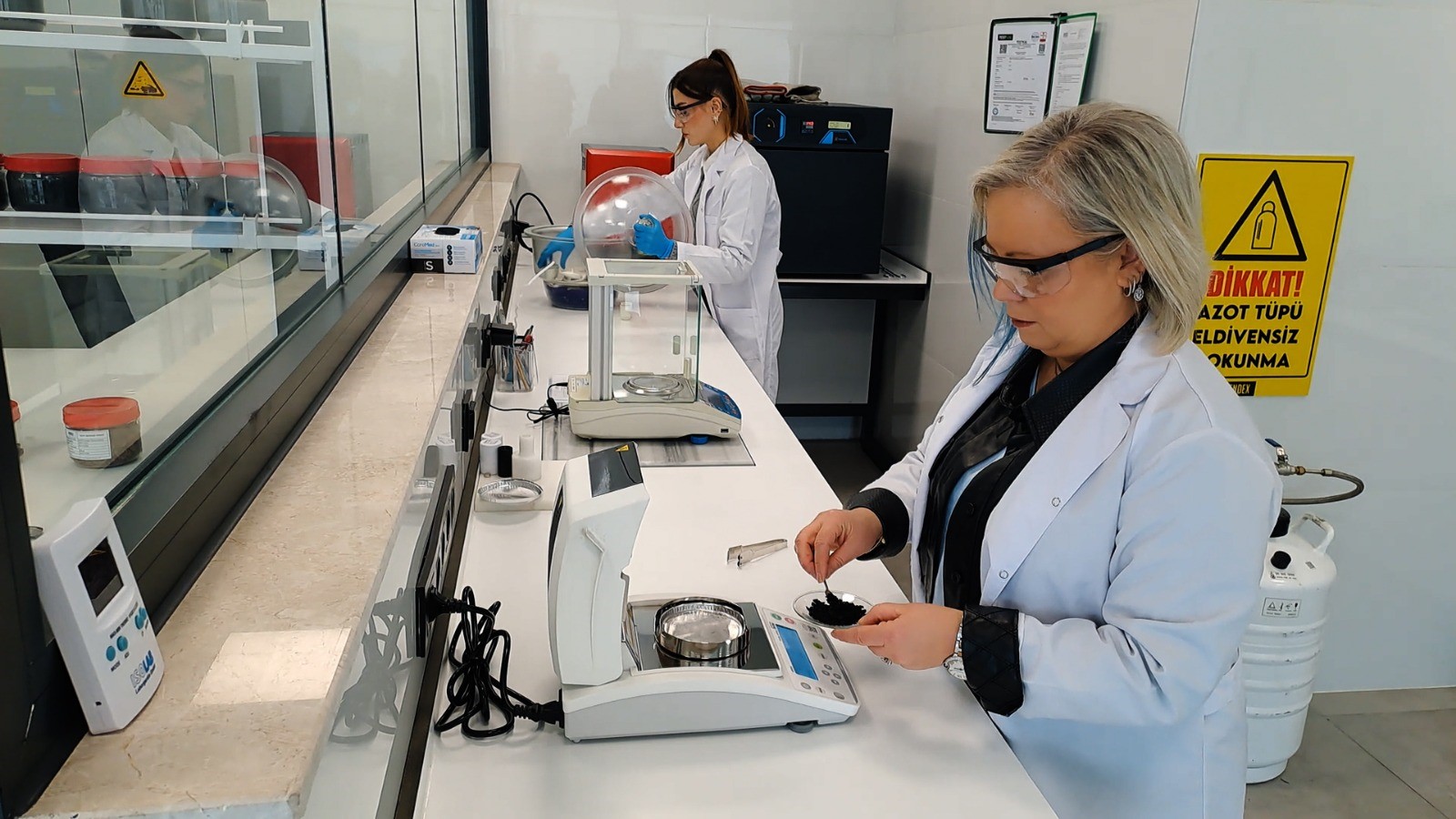 e711e0cd-7ac2-4ca7-84e4-e0c527c4af6f