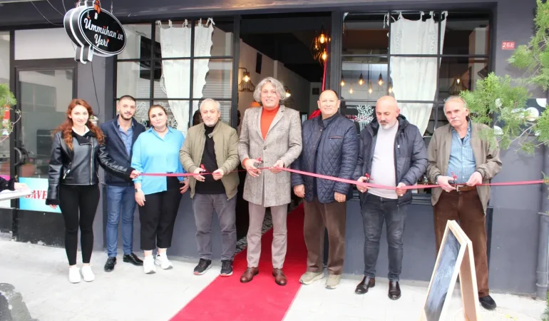 Adapazarı’na yeni bir lezzet durağı: Ümmühan’ın Yeri ikinci şubesiyle hizmete girdi