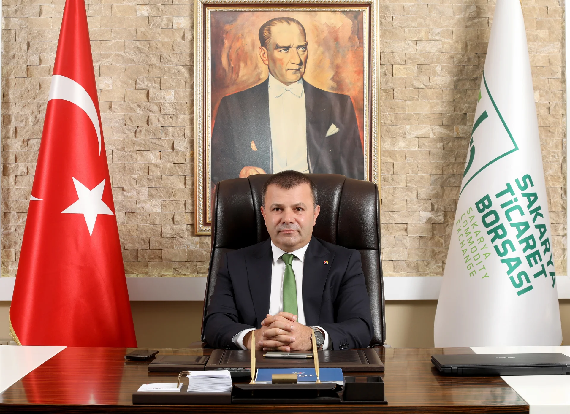 sakarya-ticaret-borsasi-yonetim-kurulu-baskani-mustafa-genc-2025-yili-findik-sezonuna-iliskin-degerlendirmelerde-bulundu-1768468734-9