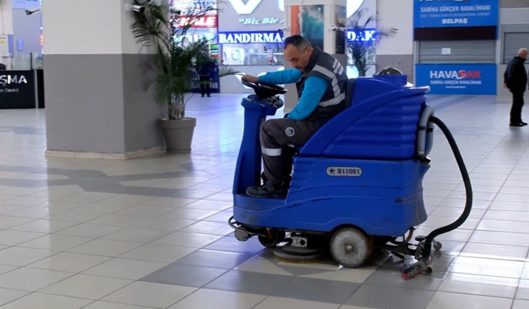 Büyükşehir’den terminalde detaylı temizlik seferberliği