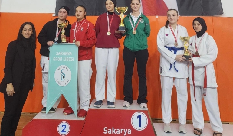 Büyükşehir sporcuları il seçmelerine damga vurdu