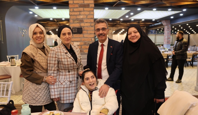 4e61f6f4-ab3d-4cc3-b2f0-e9b19d40c460