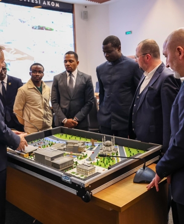 7bb6ab58-3c93-4d35-8834-6f17ccb10dc5