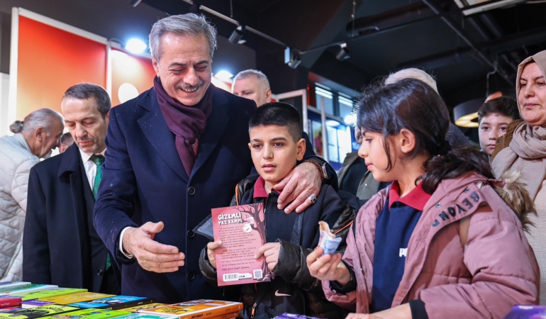 8edc46d5-0909-4fce-81ed-de91dd913943