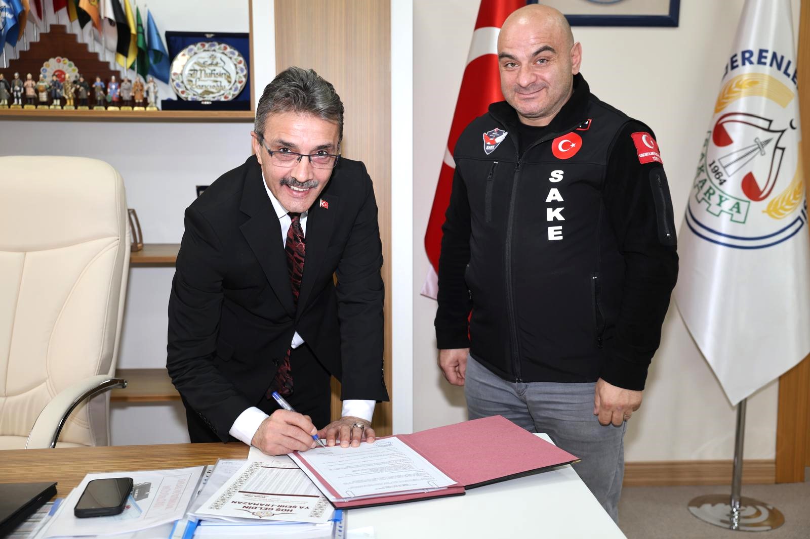 ERENLER BELEDİYESİ’NDEN AFETLERE KARŞI GÜÇLÜ İŞ BİRLİĞİ (4)