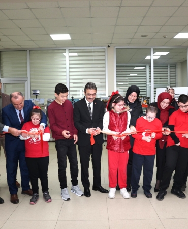 a50143a8-94b9-41c0-b3dc-c4b2c84fa28b