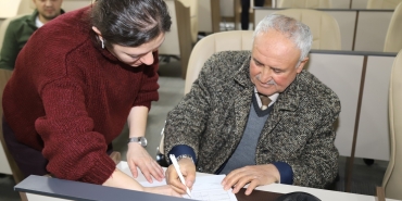 c5ecc97b-d5e8-40a7-8918-dc18626ffd53