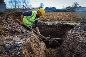 e3eafcd4-bb31-4085-9bdb-e5fcf0efaf80