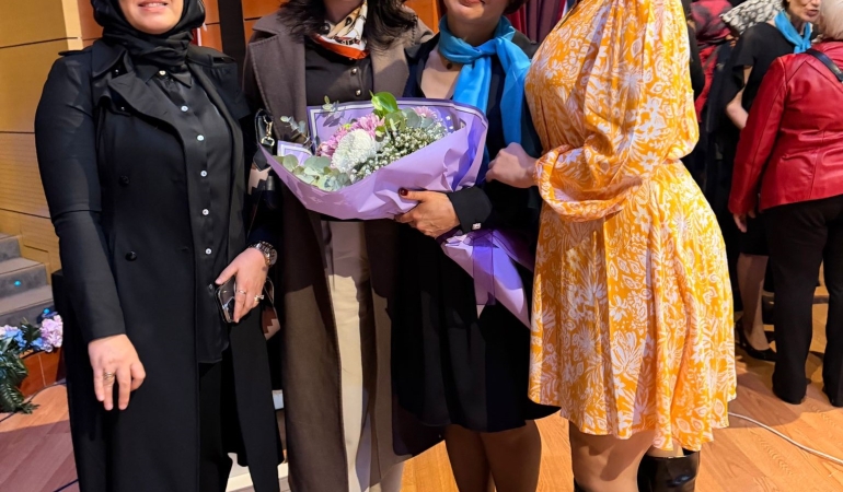 Dostlar Korosu’ndan Unutulmaz Türk Müziği Konseri  Sanat Müziği Ezgileri Sakarya’da Gönülleri Mest Etti