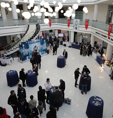 fd46e75008a94b60b3e3d5fbeea71fa35cc0c285e06e4521bf5d74f29979bd9b