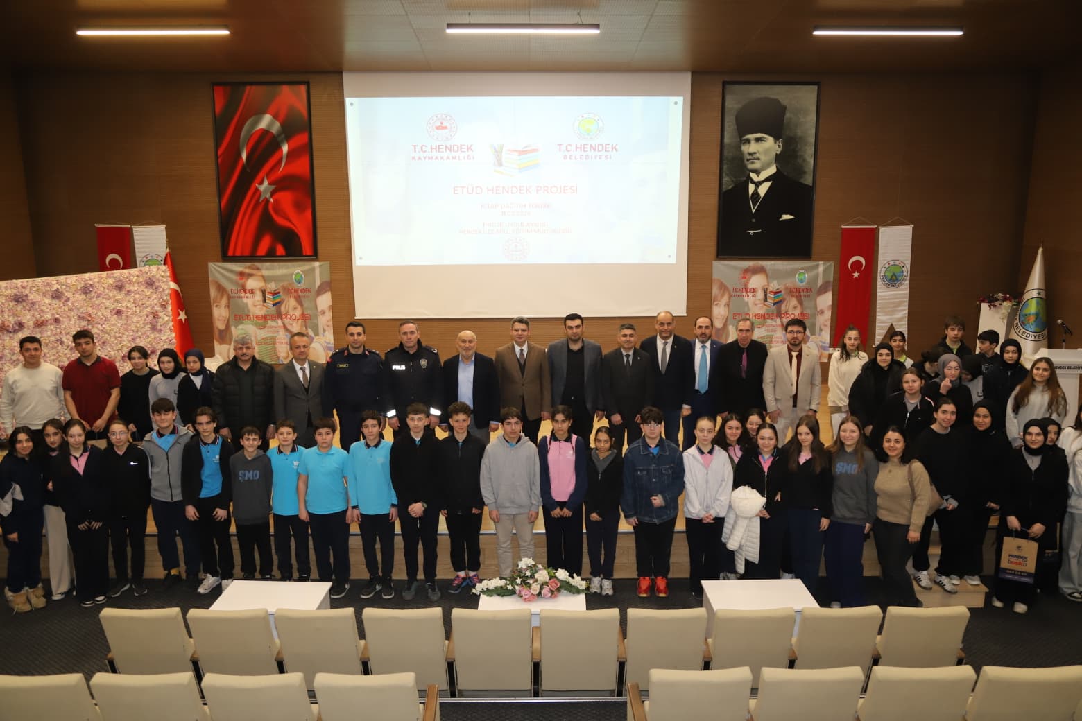 401ce0a9-f0e0-4b19-9d75-7130618f5c06