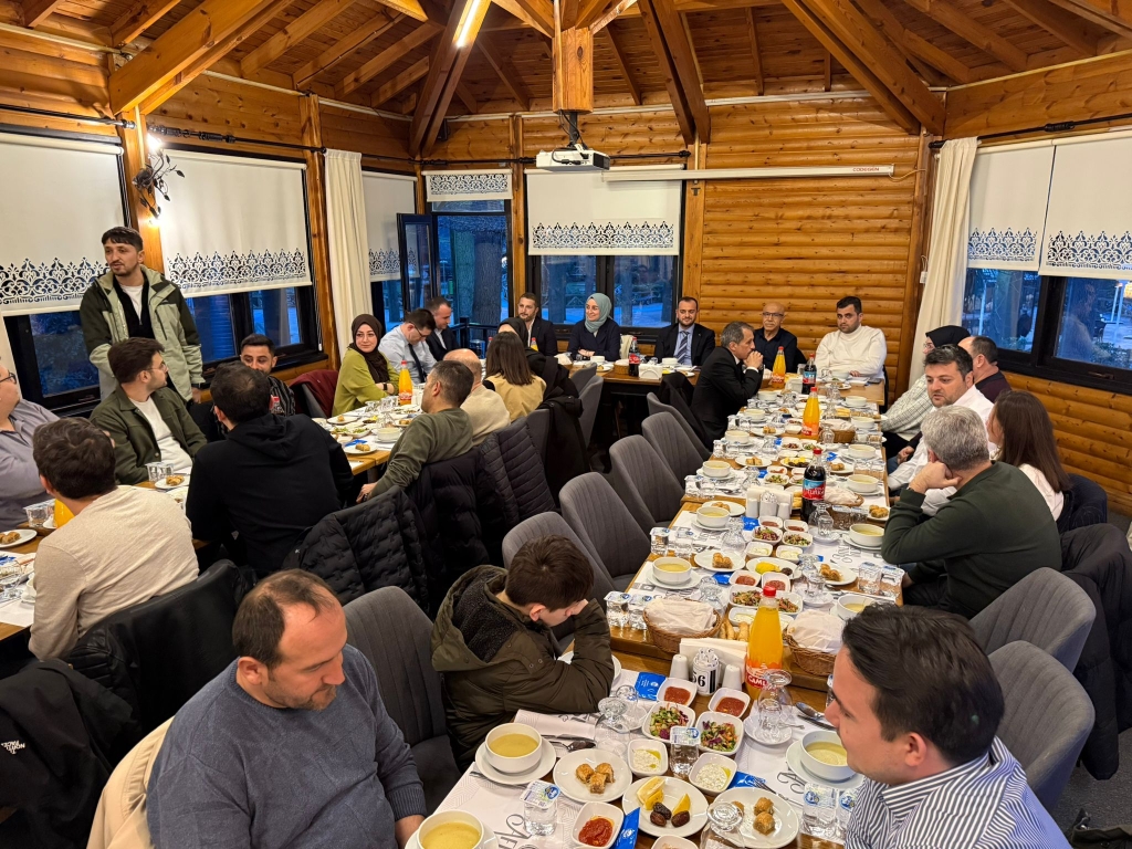 Harita Kadastro Mühendisleri iftar programında buluştu: