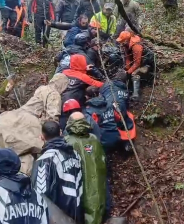 55b73000-abdd-405a-a293-614b062d0c67