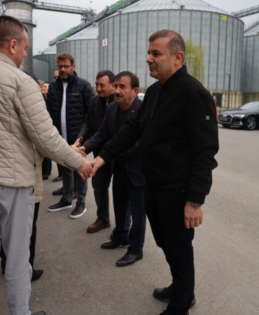 7ffa8558-2457-46fb-975e-4b118d3be2ef