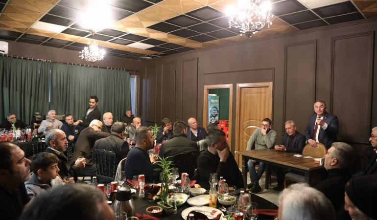 9d259495-90c6-4c16-9b5e-9339e28b08e9