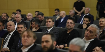 b3c41f34-f7e1-4aca-9a08-5ece7be7013c