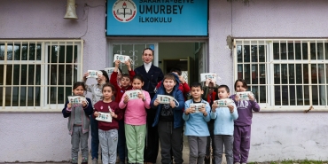 d8ba9f26-1c6b-4a59-a253-dba4e1afe0cd