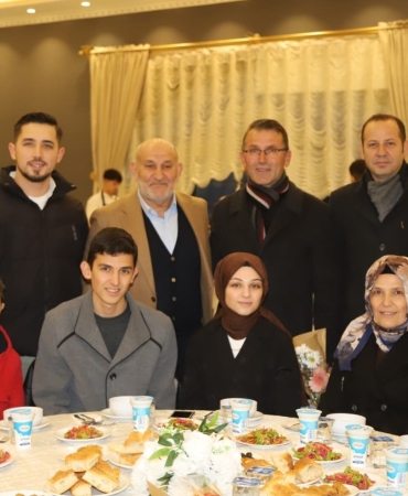 e56fce69-0bb9-459d-8925-d14b28479a40