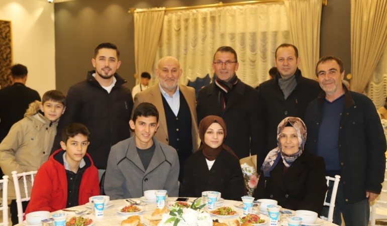 e56fce69-0bb9-459d-8925-d14b28479a40