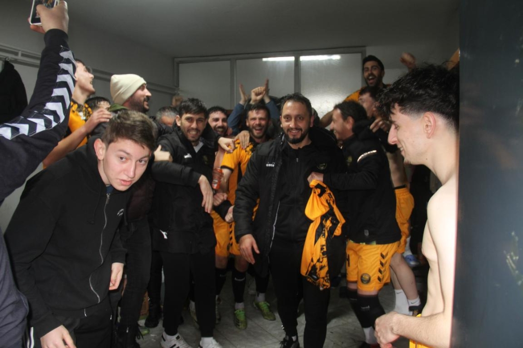 Tankspor Birliki Ustalarıyla geçti 3-1 2 Tankspor Birliki Ustalarıyla geçti 3-1