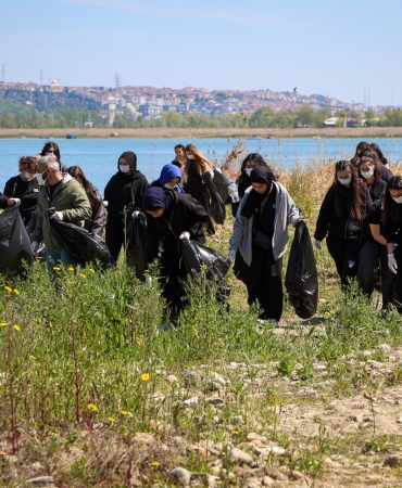 079f61dc-914f-4ed3-aee4-689293e12b74