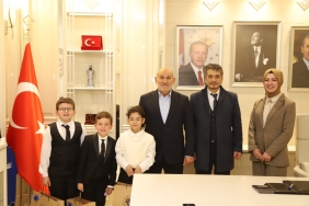 0fd66a50-3010-4343-85a7-34221bdde67c