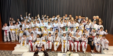 2f1bbdc0-0b7d-46a2-8df7-5c520bb32bd7