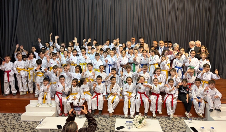 2f1bbdc0-0b7d-46a2-8df7-5c520bb32bd7