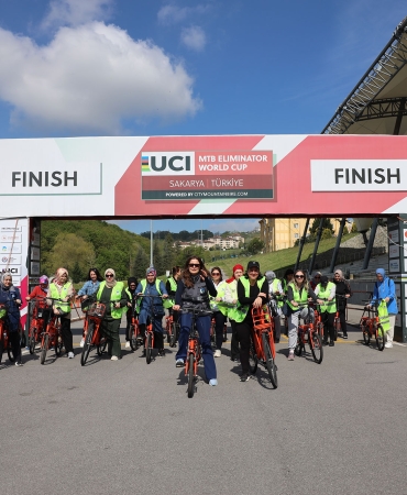 3761e942-e4a8-4ff9-abe0-6cde7d9ffb03