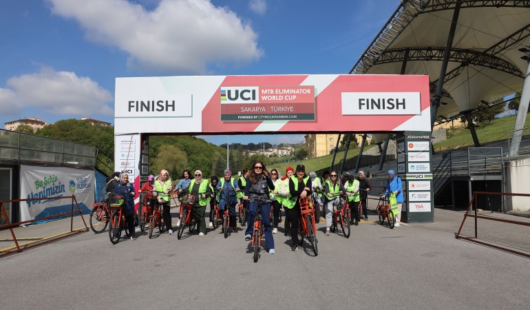 3761e942-e4a8-4ff9-abe0-6cde7d9ffb03