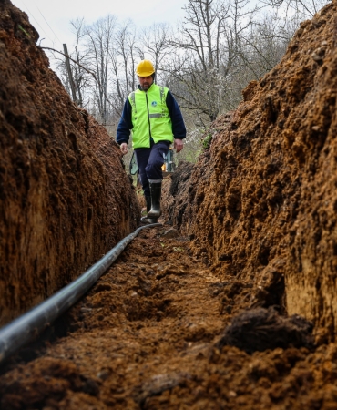 42c55ee8-7834-47c8-9996-5ffac50a4511