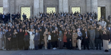 5bd011d6-d01e-4e1e-bb4e-52a81392d5b9