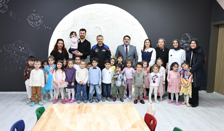 5f30c3af-b06f-4abc-a40a-9799a7dc3e0d