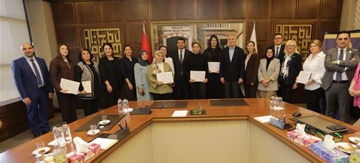 “Kalite Kontrol Uzmanlığı” Eğitimlerini Tamamlayan Kursiyerlere Sertifikaları Takdim Edildi