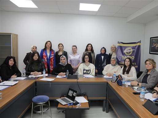 87ca8c16266945df9cbfff269cd38265b72db56cb22a452f85024a791aad42ea