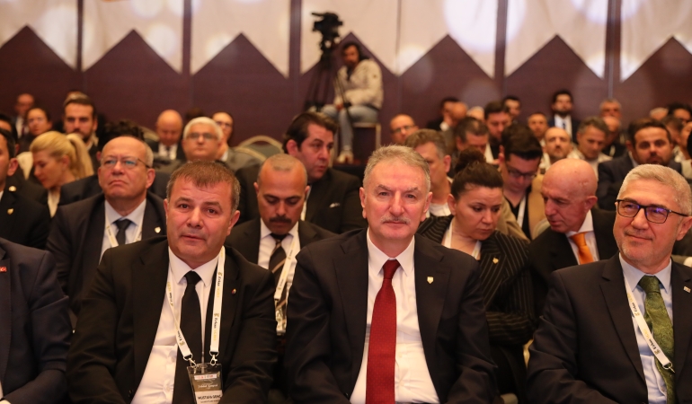 Sakarya Ticaret Borsası Hububat Kongresi’ne katıldı.