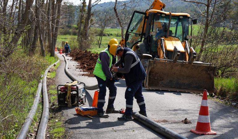 d6881aa7-b298-4a4b-b8aa-1728b3b5ca8b