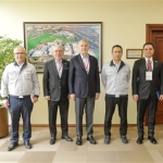 dafc6eac31a4498dadbbab2f7cbc38114733fc6c6b2d4e37935d697633c148b6