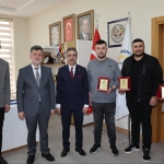 ddae817c-7e05-4f4a-a3e7-03189dabd056