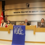 dfad53eac1a8436f859cb7a156e30fc3a8af2580bc32439584248e18d96a3c24