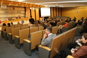 e55fad3dedd1429d80e463d87bf2b190749c2094dc5b44d09657f47432b2525c