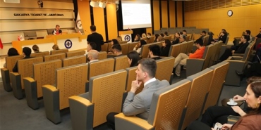 e55fad3dedd1429d80e463d87bf2b190749c2094dc5b44d09657f47432b2525c