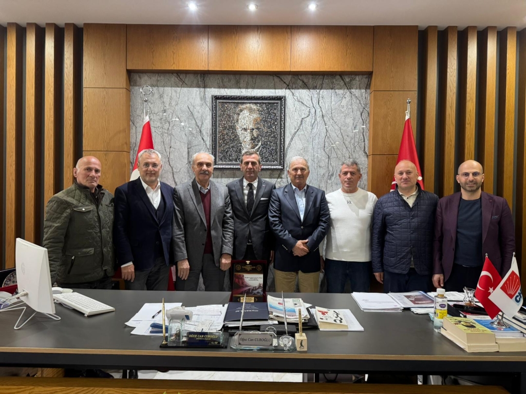 Trabzonlular derneğinden Siyasilere iadei ziyaretler sürüyor