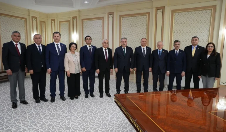 ÖZBEKİSTAN’DA SİYASİ VE KÜLTÜREL BULUŞMALAR