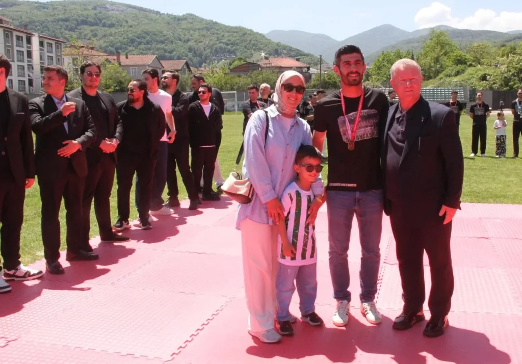 Sapancaspor kupasına kavuştu