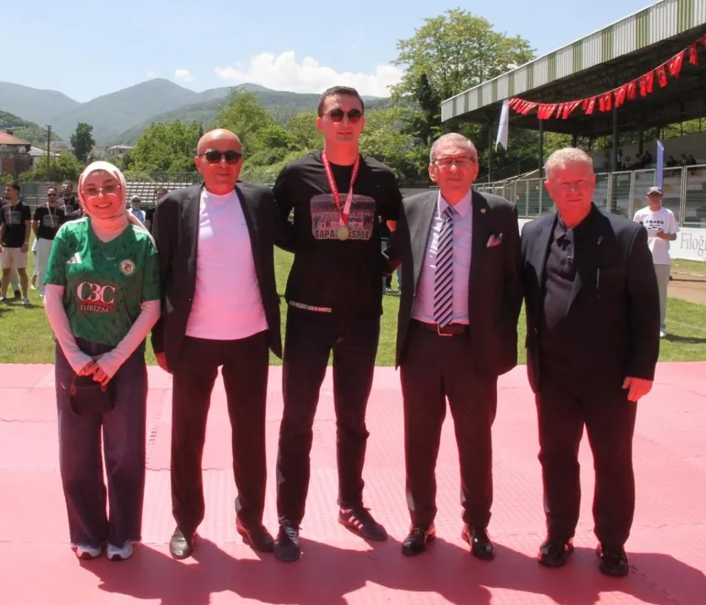 Sapancaspor kupasına kavuştu
