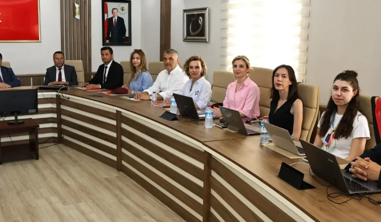 Sakarya’da Eğitim Projeleri ve Yıl Sonu Çalışmaları Değerlendirildi