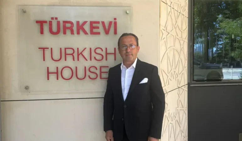 Ferruh Akıncık1